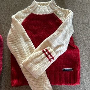 Abercrombie and Finch Jr sweater XL women size 0-2 Red and white